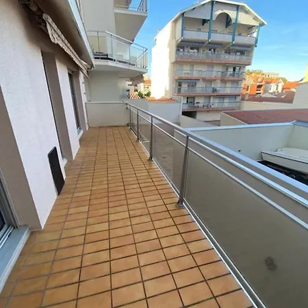 With Terrace Near The Of Appartement